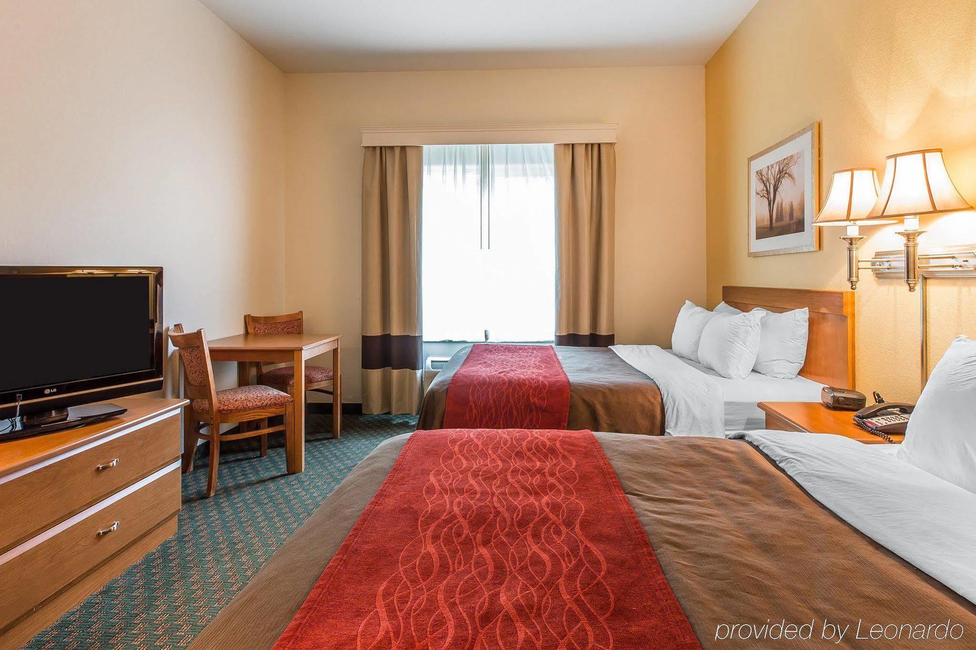 Comfort Inn & Suites Райфъл Екстериор снимка
